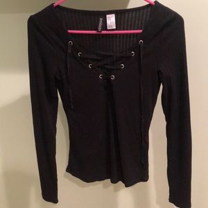 H&M black long sleeve top